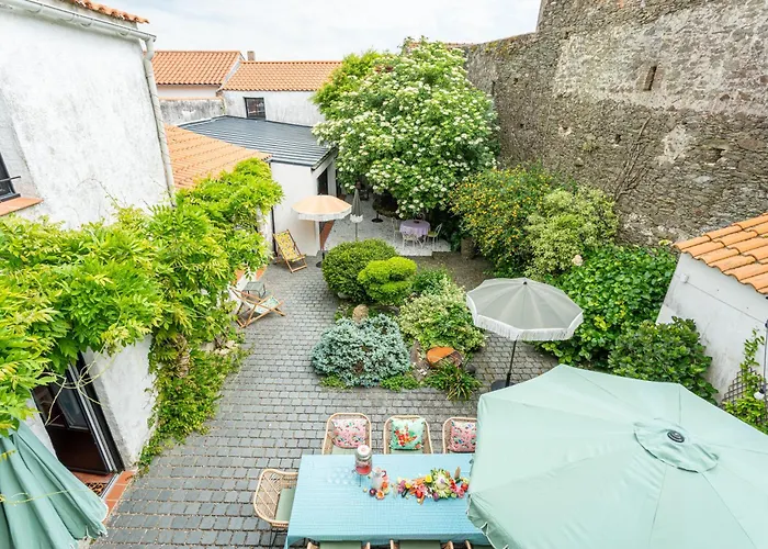 Le Clos Du Petit-saint-thomas *