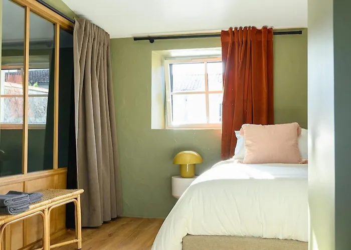 Le Clos Du Petit-saint-thomas La Garnache